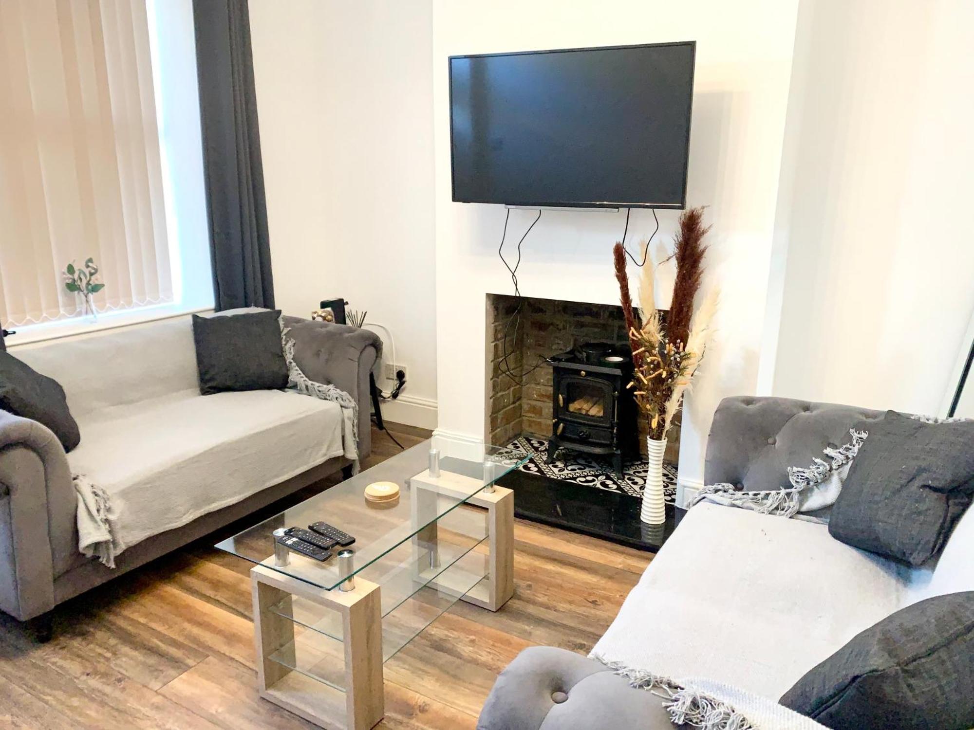 Urba Luxury 3 Bed Stays Sheffield Central Buitenkant foto